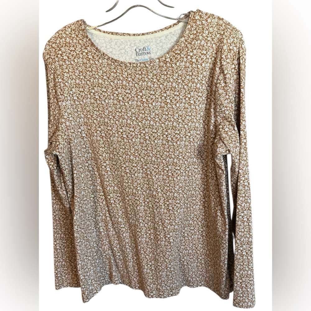 CROFT & BARROW - Women's Tan Floral Long Sleeve Top